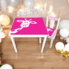 geboorte stoel met tafel